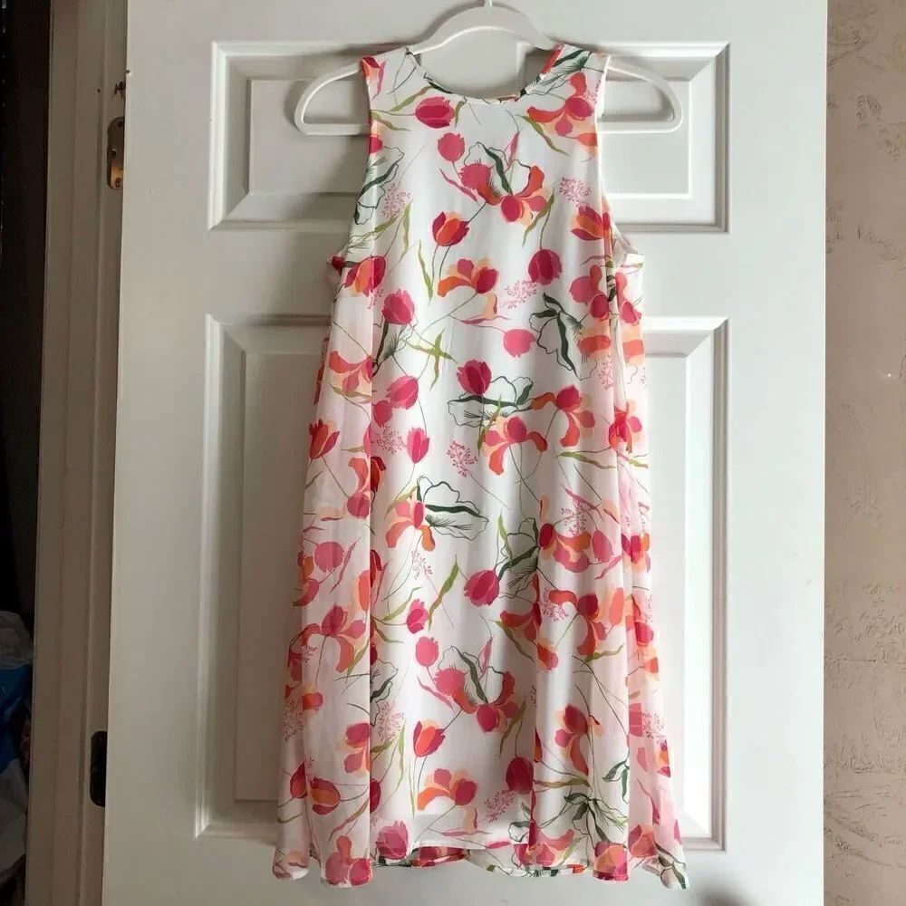 Tommy Hilfiger White Shift Dress Pink Flowers Size 4